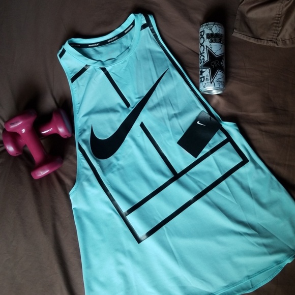 Nike Tops - NWT Nike Dri Fit Super Cute Athletic Shirt Size S